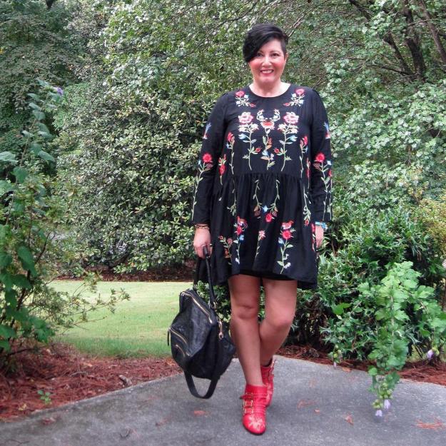 Off out for a lovely lunch with the husband for our 18th wedding anniversary! ❤️❤️❤️ #thisis45 #pixiecut #nothingbutpixies #shorthair #liketkit #fbloggers #fbloggersuk #fblogger #ootd #wiwt #outfitpost #outfitinspo #instafashion #instastyle #40plusstyle #everydaystyle #over40fashion #mumontherun #dresslikeamum