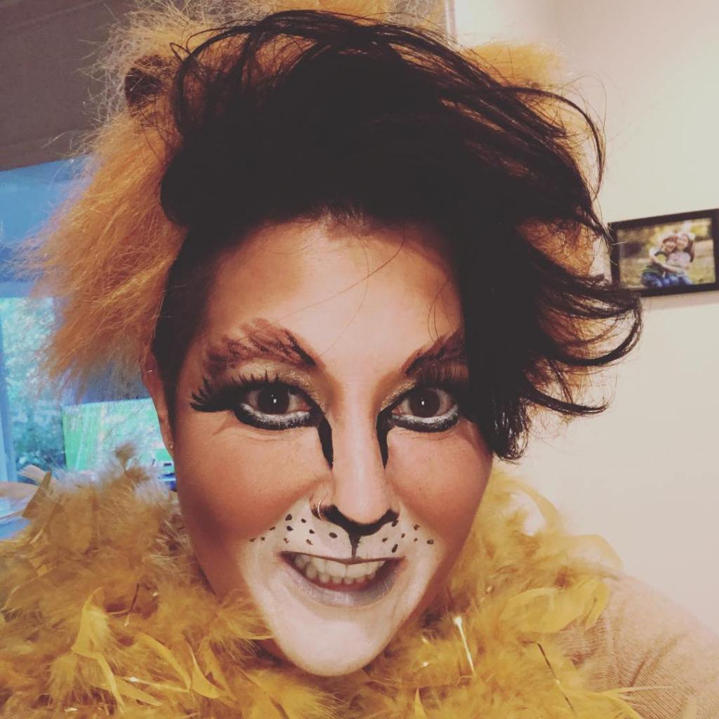 #cecilthelion is ready for some revenge #halloween